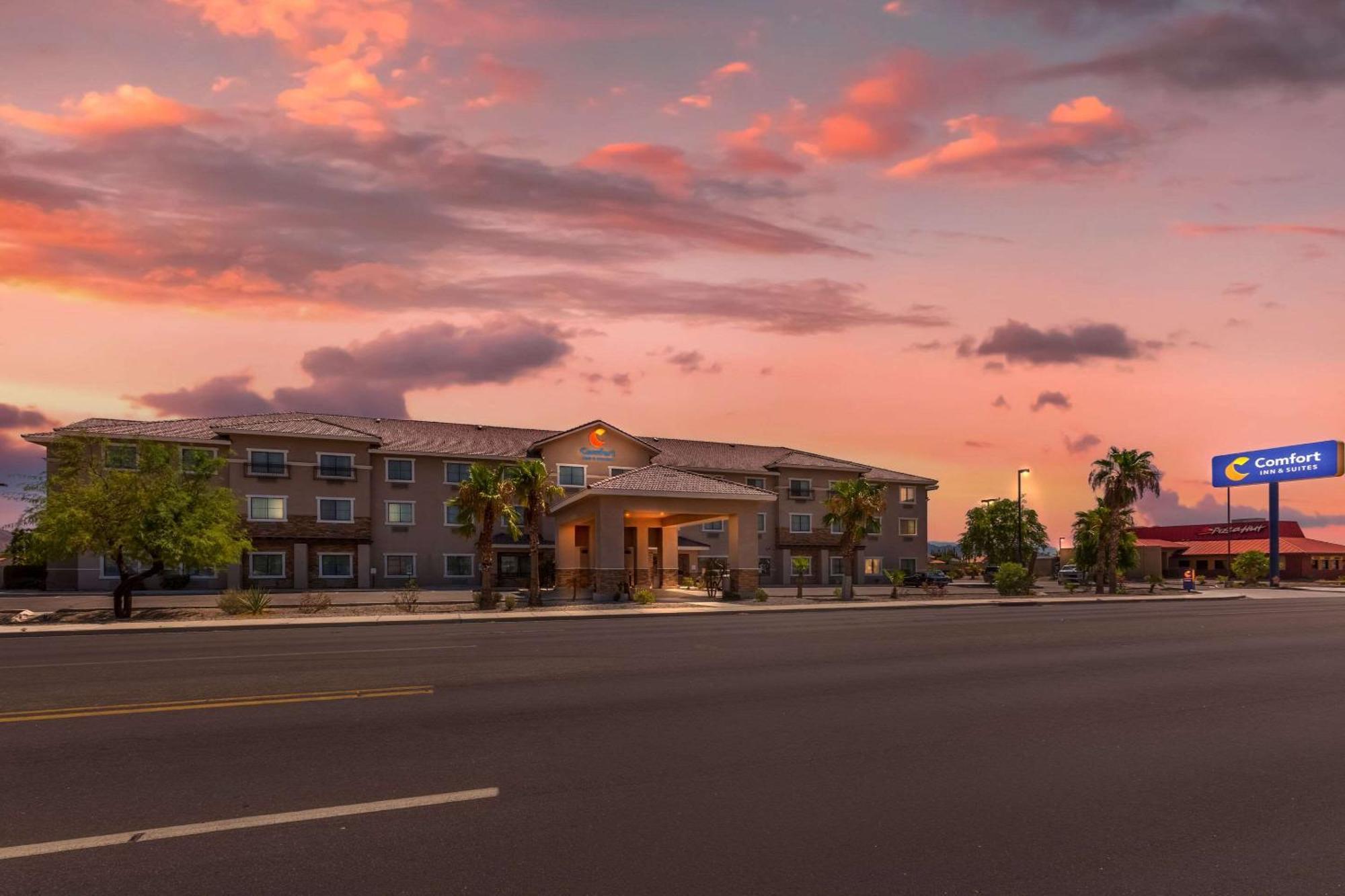 Comfort Inn And Suites Yuma I-8 Εξωτερικό φωτογραφία